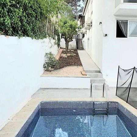 Villa 20 Min From Bcn- Charming House W/ Pool & Bbq Area Cervelló Esterno foto