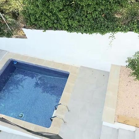 Villa 20 Min From Bcn- Charming House W/ Pool & Bbq Area Cervelló Esterno foto